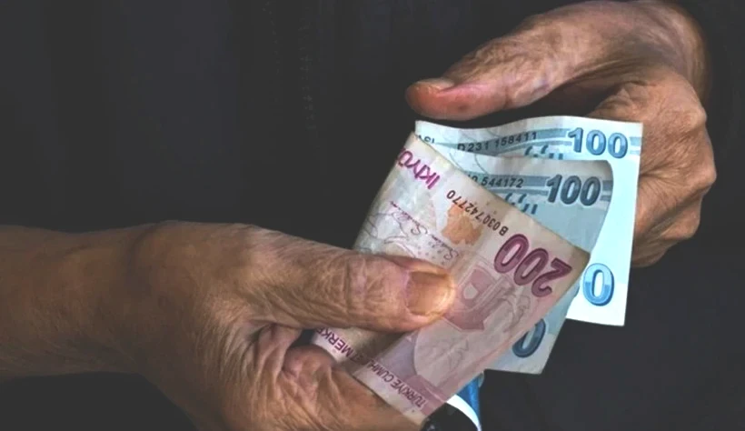 Emekli Maaşında Temmuz Kabusu! SGK Uzmanı "Sıfır Zam" Diyerek 5 Milyon Emekliyi İşaret Etti - Resim : 2